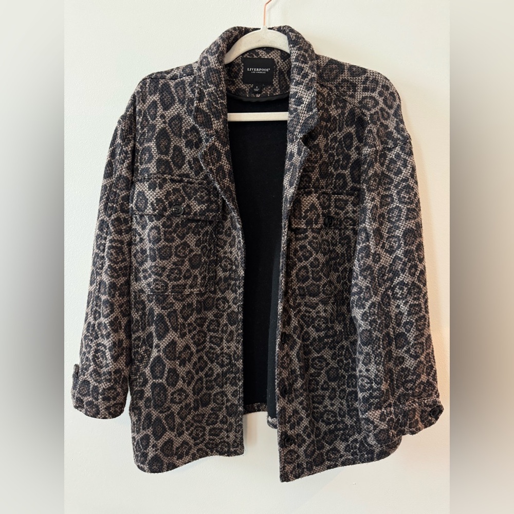 Liverpool Leopard Print Women's Button Down Shacket Size Small